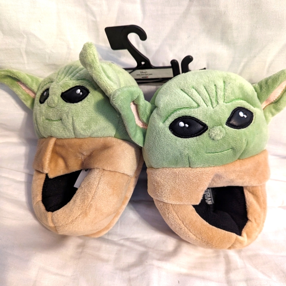 Star Wars Mandalorian Baby Yoda Grogu Kids Slippers BNWT